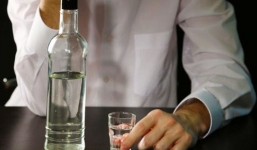 Uống quá nhiều rượu, người đàn ông tử vong vì vỡ mạch máu